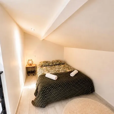 L'escapade - Paris 20 Min - 25 Min - Gare 3 Min A Pied - Parking - Confortable & Moderne - Free Wifi *
